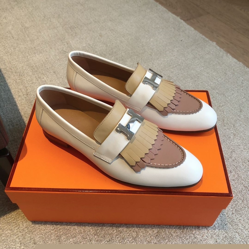 H**mes leather shoes